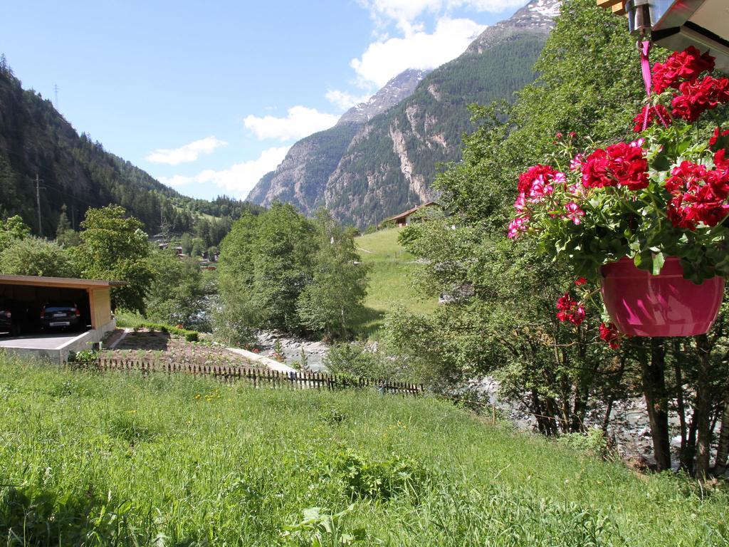 Apartment In St Niklaus Near Mattertal Ski Area Sankt Niklaus Buitenkant foto